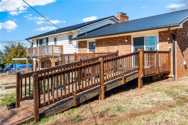 1946 NC Highway 47, Lexington, NC 27292