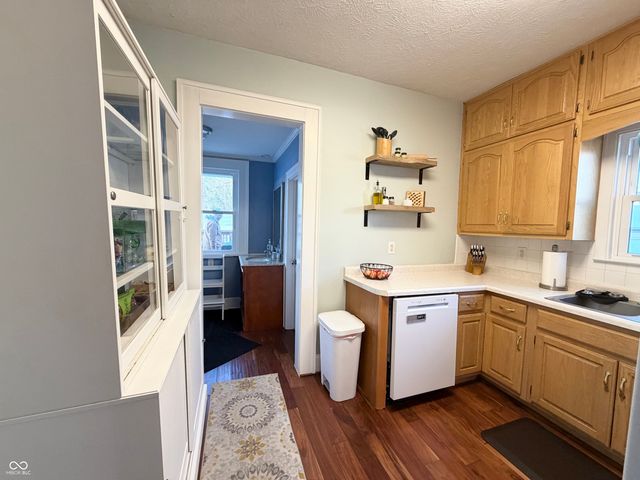 2502 E Southport Road, Indianapolis, IN 46227