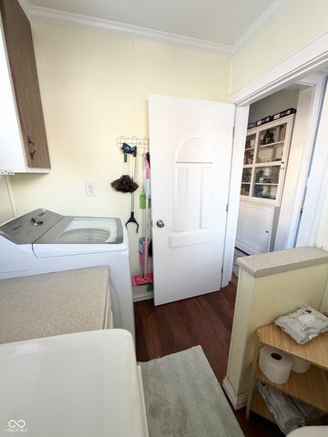 2502 E Southport Road, Indianapolis, IN 46227