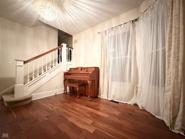 2502 E Southport Road, Indianapolis, IN 46227