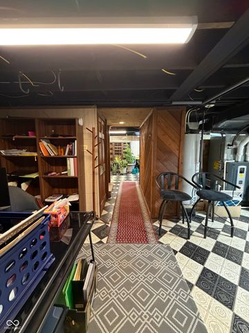 2502 E Southport Road, Indianapolis, IN 46227