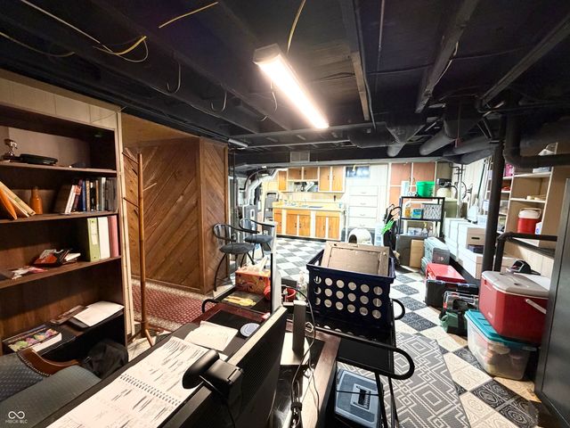 2502 E Southport Road, Indianapolis, IN 46227