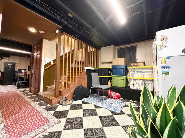 2502 E Southport Road, Indianapolis, IN 46227