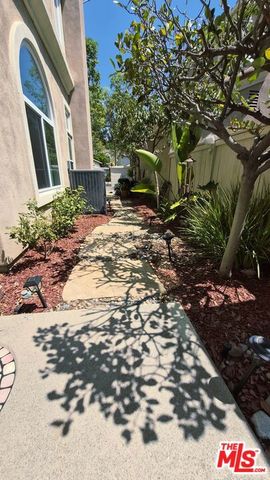 10884 Kimball Place, Tustin, CA 92782