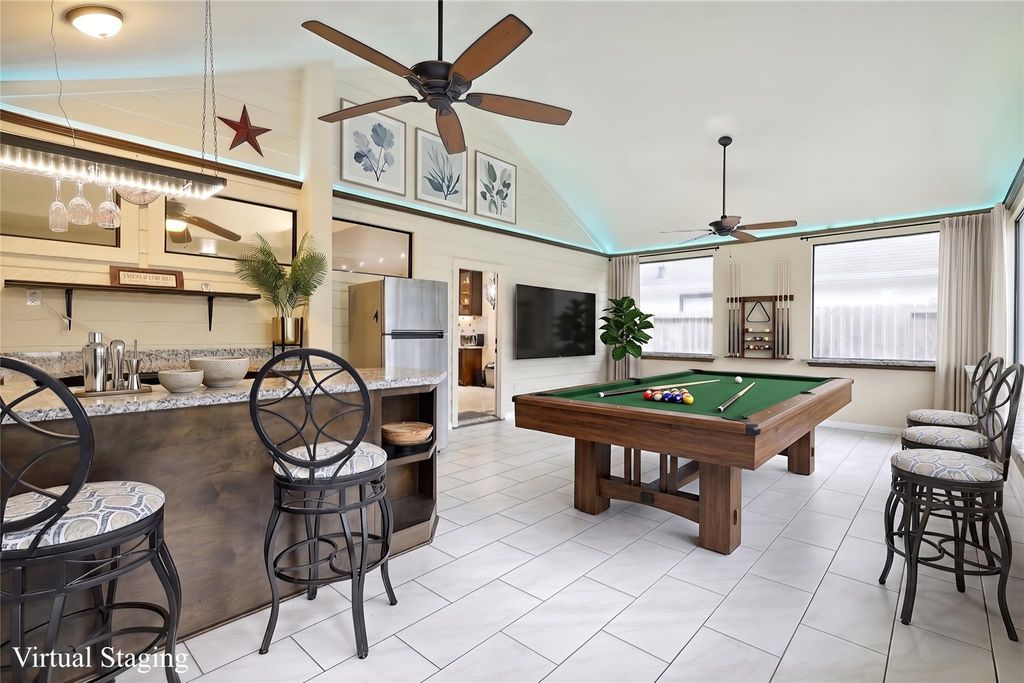 8506 Regalbrook Drive, Houston, TX 77095