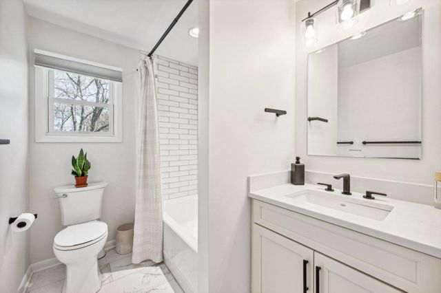 399 GREEN LN, Ewing, NJ 08638