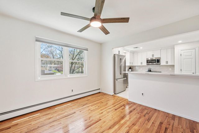 399 GREEN LN, Ewing, NJ 08638