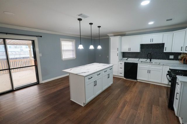 11309 Eric Lane, Little Rock, AR 72211