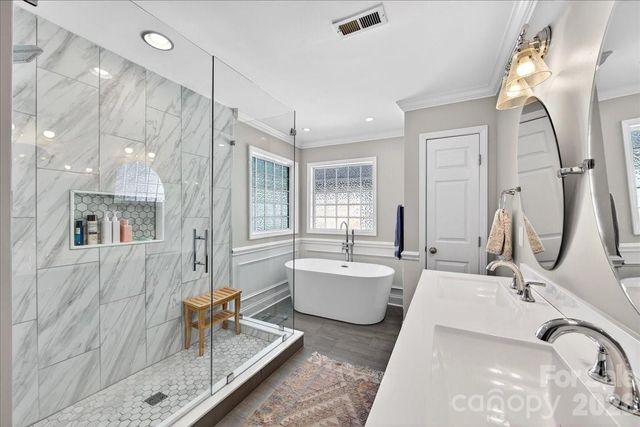 1529 E Worthington Avenue, Charlotte, NC 28203
