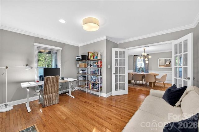 1529 E Worthington Avenue, Charlotte, NC 28203