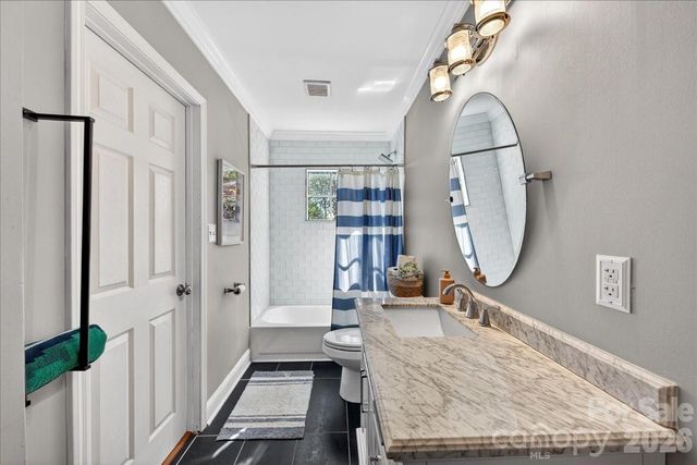 1529 E Worthington Avenue, Charlotte, NC 28203