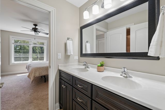 26009 W Stewart Ridge Drive, Plainfield, IL 60585