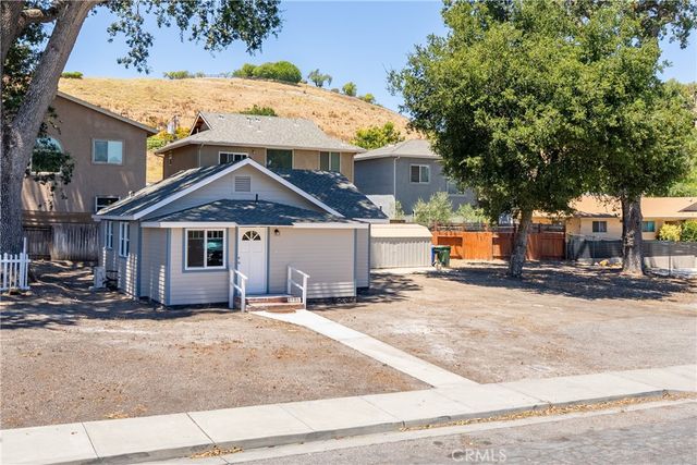 2925 Oak, Paso Robles, CA 93446