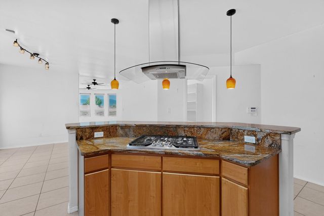 493 Angel Road NE, Corrales, NM 87048