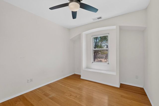 493 Angel Road NE, Corrales, NM 87048