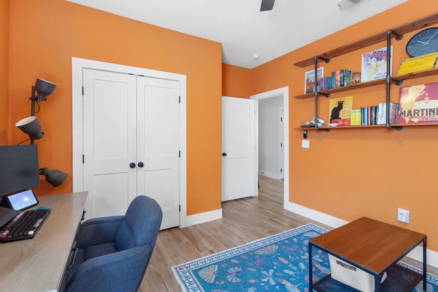 303 W Browning ST, Manor, TX 78653