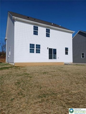 129 Winding Road, Forks Twp, PA 18040