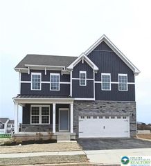 129 Winding Road, Forks Twp, PA 18040