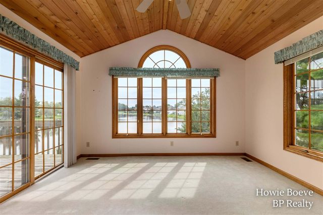 9112 Bluff Lake Street, Zeeland, MI 49464
