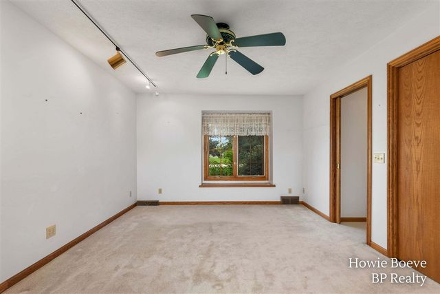 9112 Bluff Lake Street, Zeeland, MI 49464