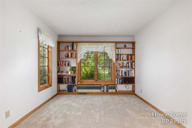 9112 Bluff Lake Street, Zeeland, MI 49464