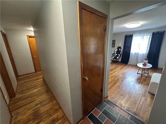 900 State Avenue, Coraopolis, PA 15108