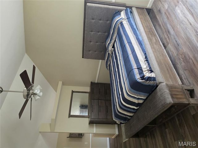 211 Butternut Stage Drive, St Peters, MO 63376