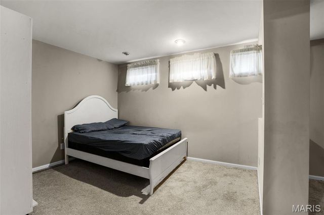 211 Butternut Stage Drive, St Peters, MO 63376