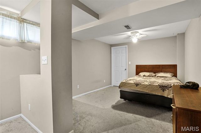 211 Butternut Stage Drive, St Peters, MO 63376