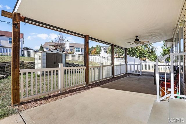 211 Butternut Stage Drive, St Peters, MO 63376