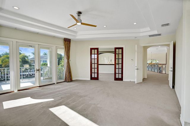 2330 NE 31st Court, Lighthouse Point, FL 33064