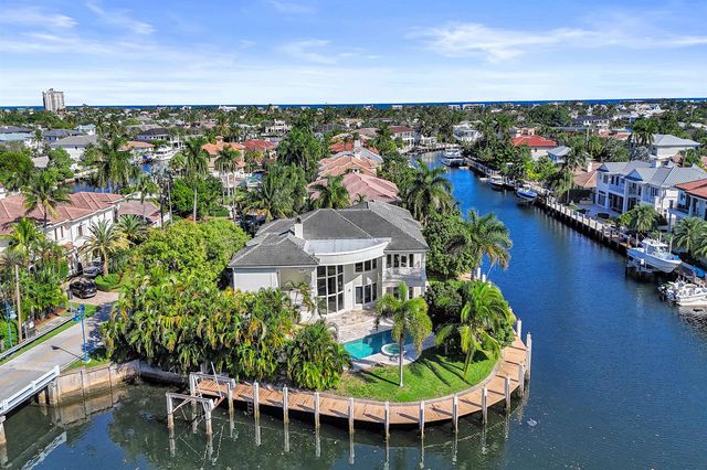 2330 NE 31st Court, Lighthouse Point, FL 33064