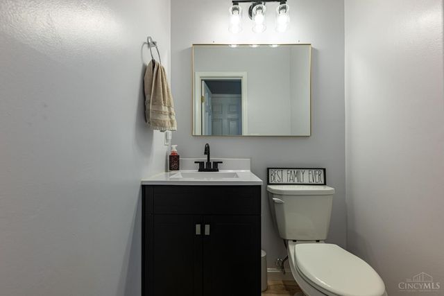 124 Chapel Hill, Fairfield, OH 45014