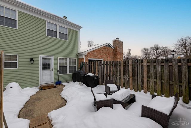 124 Chapel Hill, Fairfield, OH 45014