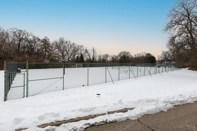 124 Chapel Hill, Fairfield, OH 45014