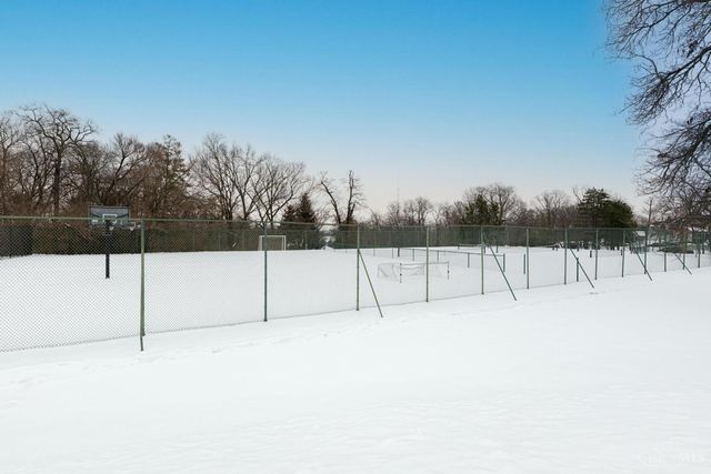 124 Chapel Hill, Fairfield, OH 45014