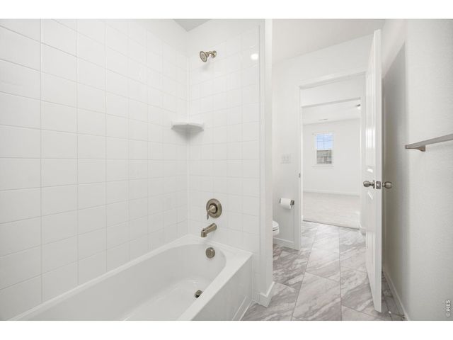 626 Columbia St, Johnstown, CO 80534