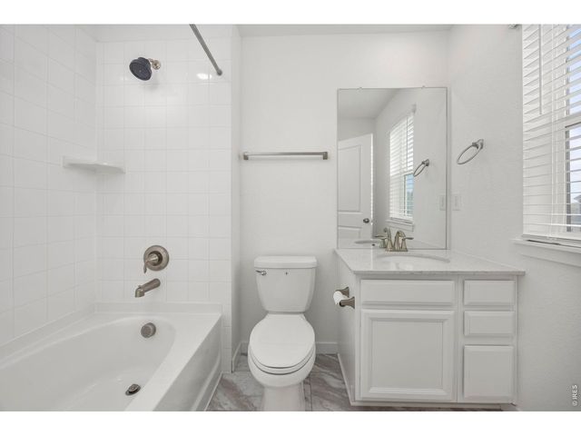 626 Columbia St, Johnstown, CO 80534