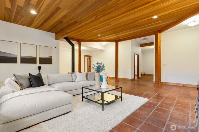 43013 SE 163rd Street, North Bend, WA 98045