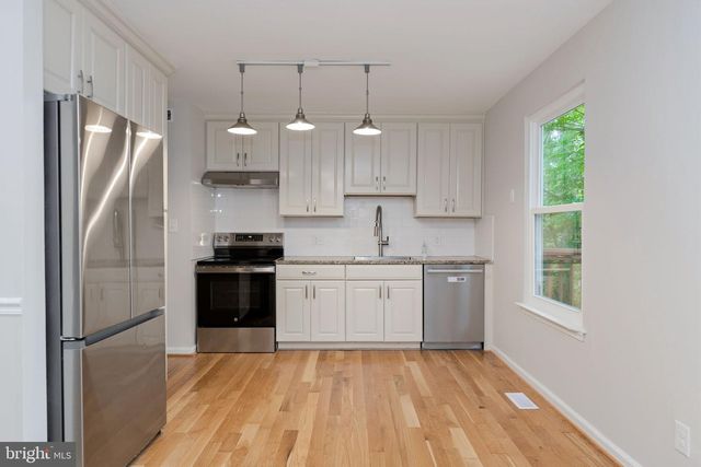 10001 KNOTTY PINE CT, Spotsylvania, VA 22553