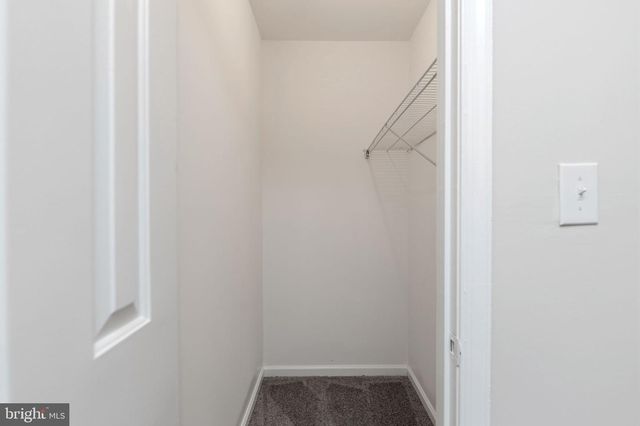 10001 KNOTTY PINE CT, Spotsylvania, VA 22553