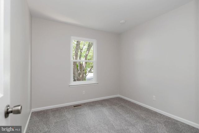 10001 KNOTTY PINE CT, Spotsylvania, VA 22553