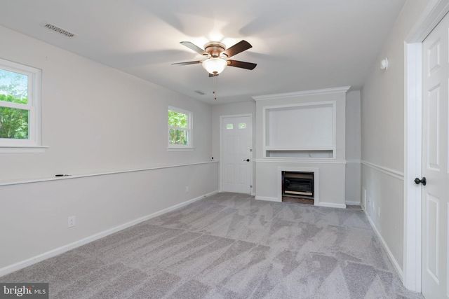 10001 KNOTTY PINE CT, Spotsylvania, VA 22553