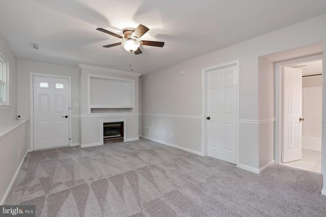 10001 KNOTTY PINE CT, Spotsylvania, VA 22553