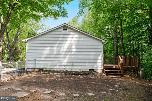 10001 KNOTTY PINE CT, Spotsylvania, VA 22553