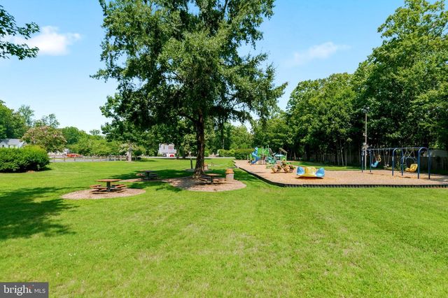 10001 KNOTTY PINE CT, Spotsylvania, VA 22553