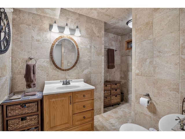 18340 Sw MONTE VERDI Blvd, Beaverton, OR 97007