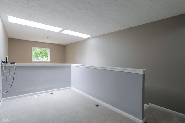 11233 Bayridge Circle E, Indianapolis, IN 46236