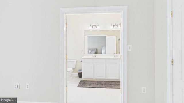 11549 CAVALIER LANDING CT, Fairfax, VA 22030