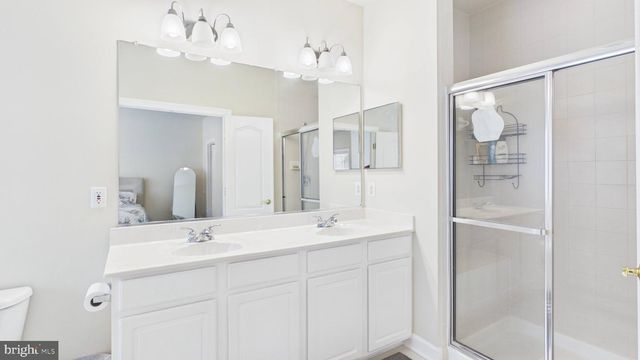 11549 CAVALIER LANDING CT, Fairfax, VA 22030